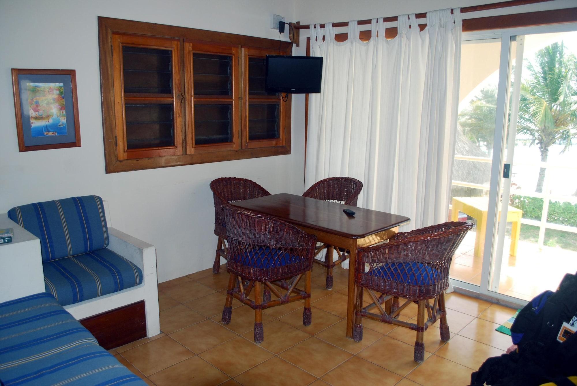 Caribbean Villas Hotel San Pedro  Extérieur photo