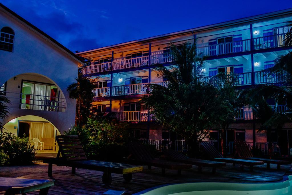 Caribbean Villas Hotel San Pedro  Extérieur photo